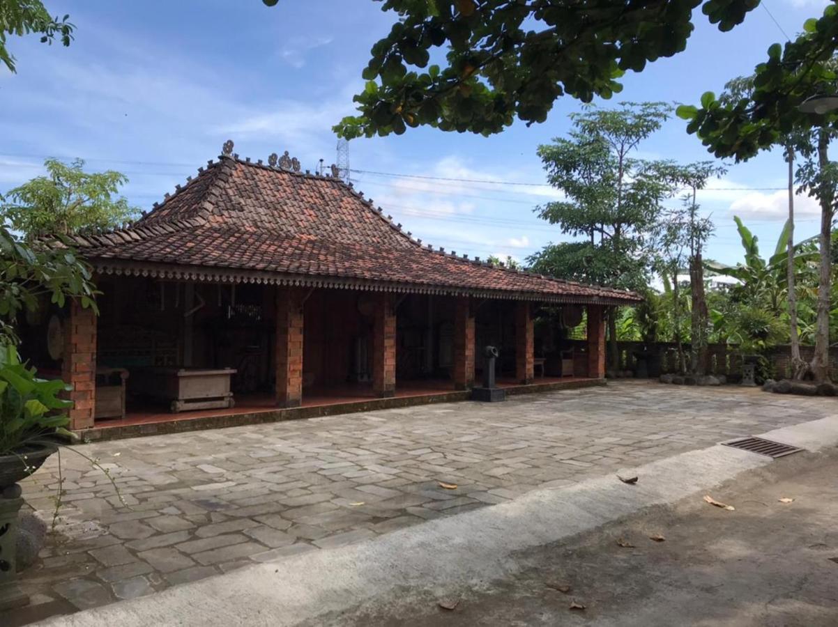 Legiyem Homestay Yogyakarta Extérieur photo